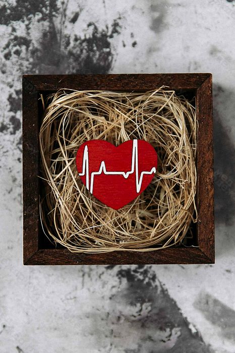 Брошь "Сердце для кардиолога". Фото �2